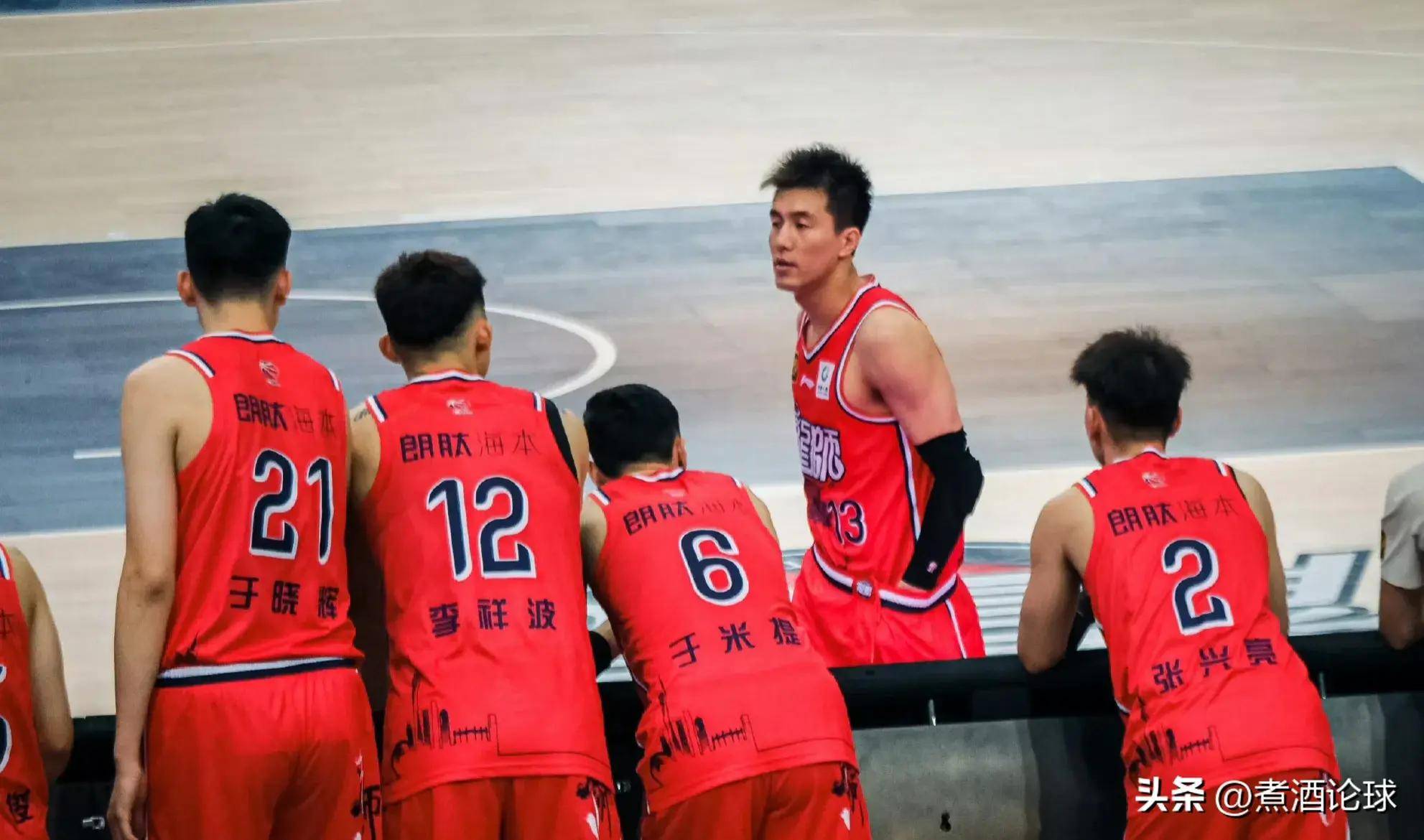 广州男篮客场不敌广东男篮，遭遇连败